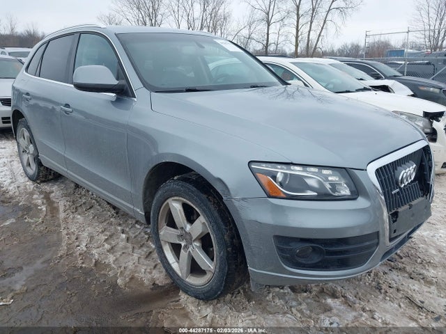 2011 AUDI Q5 WA1LFAFP0BA071177 Photo 0