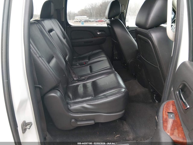 Продаж на аукціоні авто 2013 Chevrolet Suburban 1500 Ltz, vin: 1GNSKKE72DR156067, номер лоту: 44287195