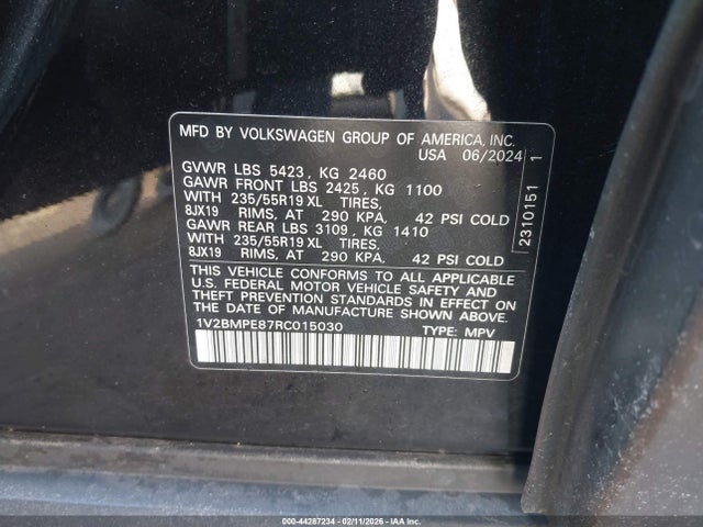 2024 VOLKSWAGEN ID.4 1V2BMPE87RC015030 Photo 8