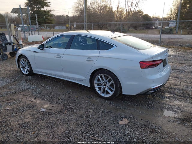 2024 AUDI A5 SPORTBACK WAUFACF58RA029164 Photo 2