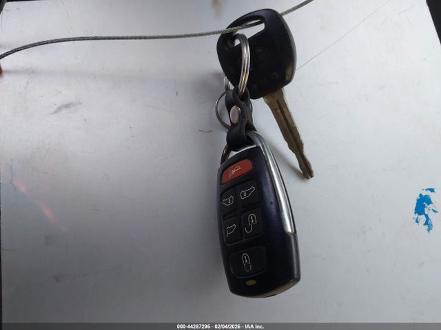2006 KIA SEDONA KNDMB233766094588 Photo 10