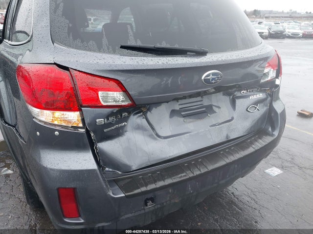 44287438 :رقم المزاد ، 4S4BRBLC6E3306007 vin ، 2014 Subaru Outback 2.5i Limited مزاد بيع