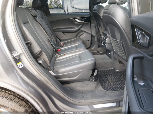 2018 AUDI Q7 WA1VAAF77JD038939 Photo 7