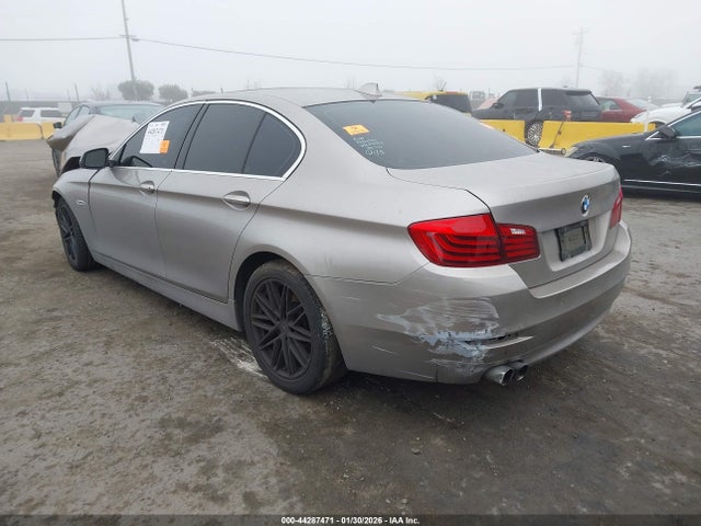 2015 BMW 528I WBA5A5C52FD522294 Photo 2