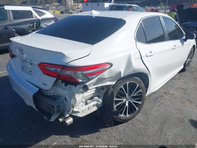4T1B11HKXKU724853 Toyota CAMRY SE