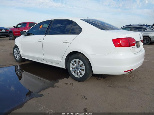Продаж на аукціоні авто 2012 Volkswagen Jetta 2.0l S, vin: 3VW2K7AJ1CM308179, номер лоту: 44287492