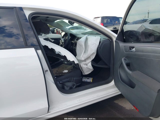 Продаж на аукціоні авто 2012 Volkswagen Jetta 2.0l S, vin: 3VW2K7AJ1CM308179, номер лоту: 44287492