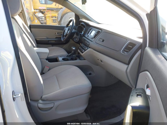 KNDMA5C1XH6265503 KIA Sedona L