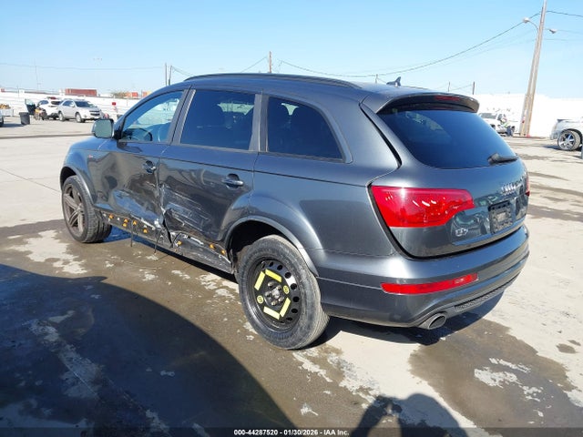 2014 AUDI Q7 WA1DGAFE3ED019044 Photo 2