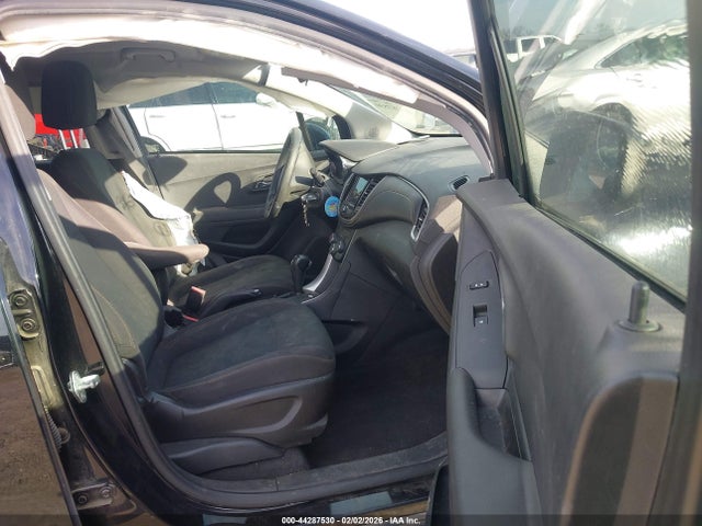 2020 CHEVROLET TRAX 3GNCJKSBXLL110931 Photo 4