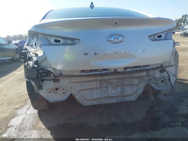 Hyundai ELANTRA SEL 2019 5NPD84LF2KH430359 Image 6