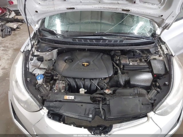 5NPDH4AE0GH758431 Hyundai ELANTRA SE