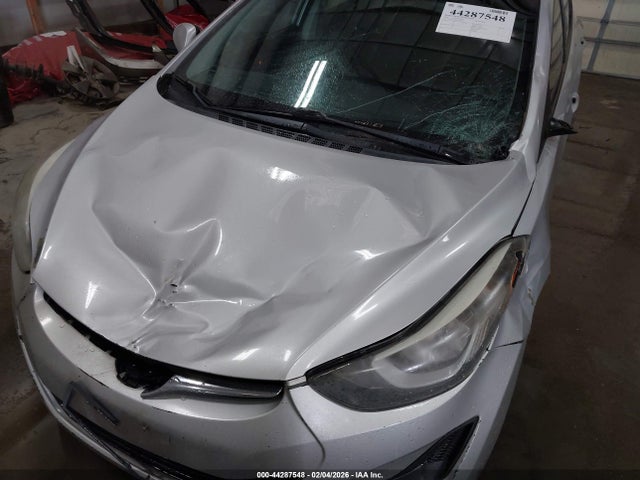 5NPDH4AE0GH758431 Hyundai ELANTRA SE