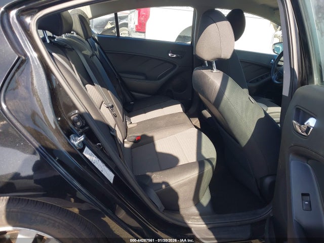 KNAFX4A66F5361869 KIA FORTE LX