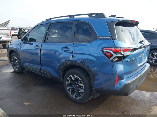 Subaru Forester Premium 2025 JF2SLDDC3SH506911 Image 3