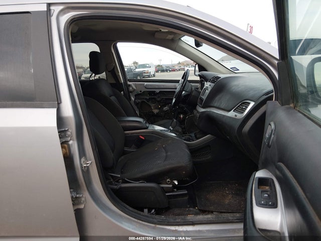 2019 DODGE JOURNEY 3C4PDCBB2KT758382 Photo 4