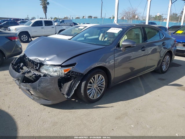 JTHBK1GG5E2110631 Lexus ES 350