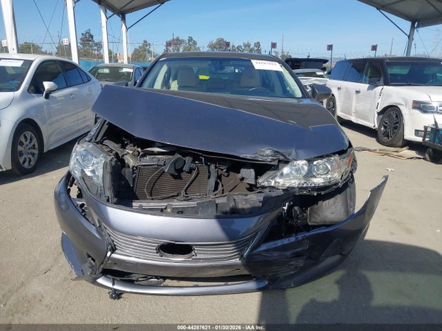 JTHBK1GG5E2110631 Lexus ES 350