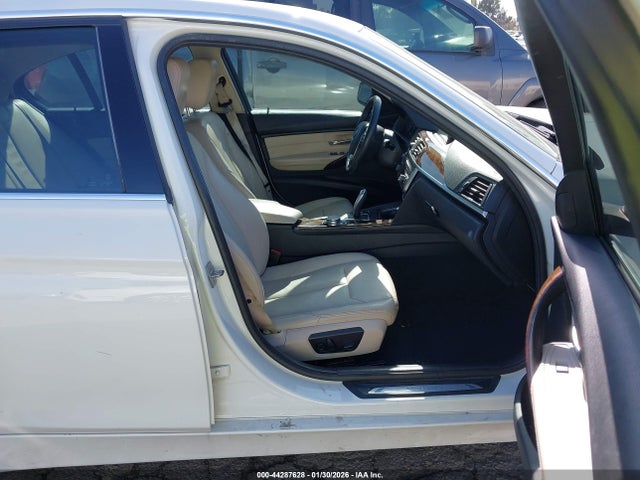 2015 BMW 328I WBA3A5G51FNS89472 Photo 4