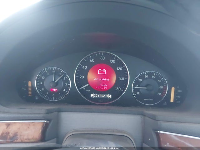 44287669 :رقم المزاد ، WDBUF65J13A124926 vin ، 2003 Mercedes-benz E 320 مزاد بيع