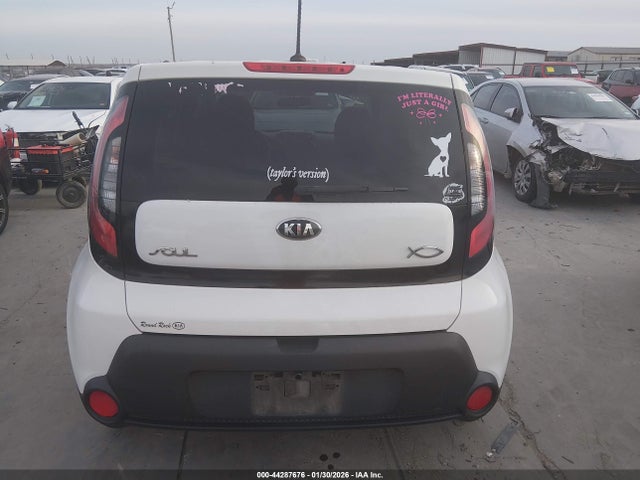 Продаж на аукціоні авто 2015 Kia Soul, vin: KNDJN2A28F7233965, номер лоту: 44287676