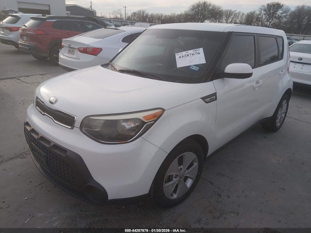 Продаж на аукціоні авто 2015 Kia Soul, vin: KNDJN2A28F7233965, номер лоту: 44287676