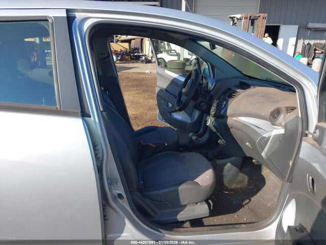 Chevrolet Spark Ls Auto 2014 KL8CB6S96EC572341 Image 5