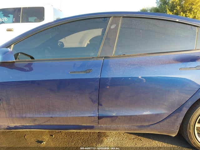 Tesla Model 3 Standard Range Plus Rear-wheel Drive 2021 5YJ3E1EA8MF096697 Image 15