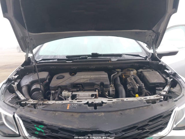 1G1BE5SM0H7101557 Chevrolet Cruze Lt Auto