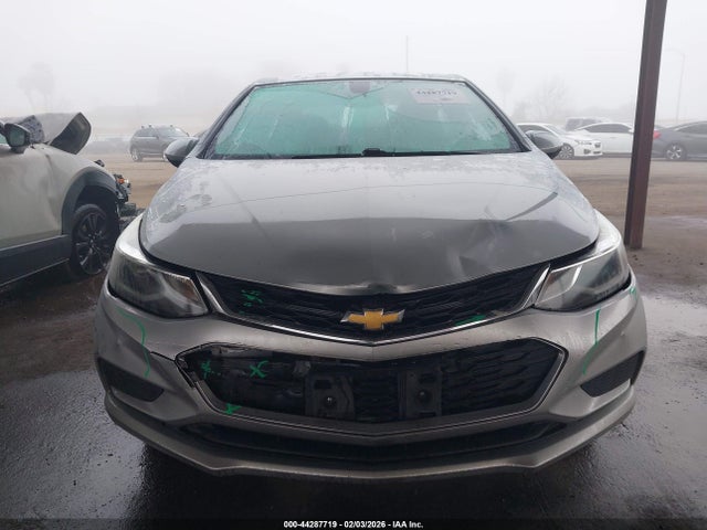 1G1BE5SM0H7101557 Chevrolet Cruze Lt Auto