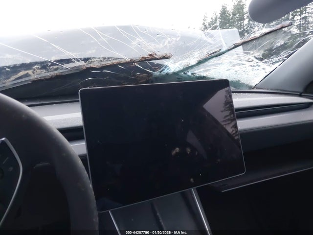 2026 TESLA MODEL Y 7SAYGDEE5TF427130 Photo 6