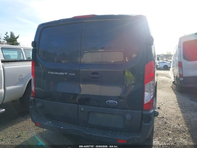 Ford Transit-250 2017 1FTYR2YM4HKB57736 Image 16