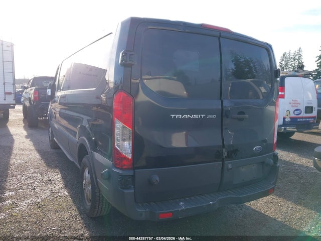 Ford Transit-250 2017 1FTYR2YM4HKB57736 Image 3