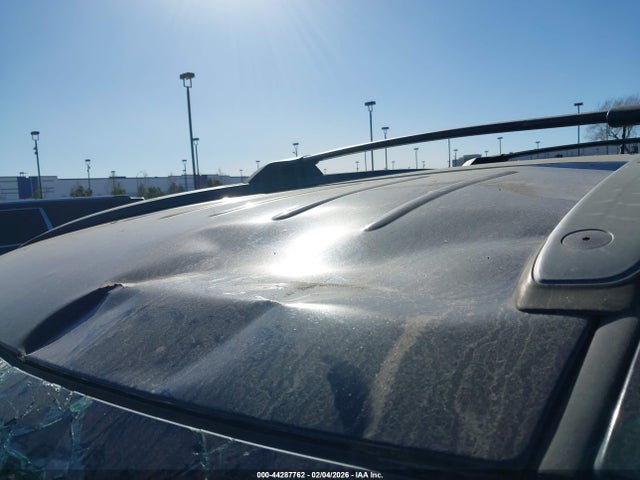 1GNKRJKD4HJ103746 Chevrolet Traverse Premier