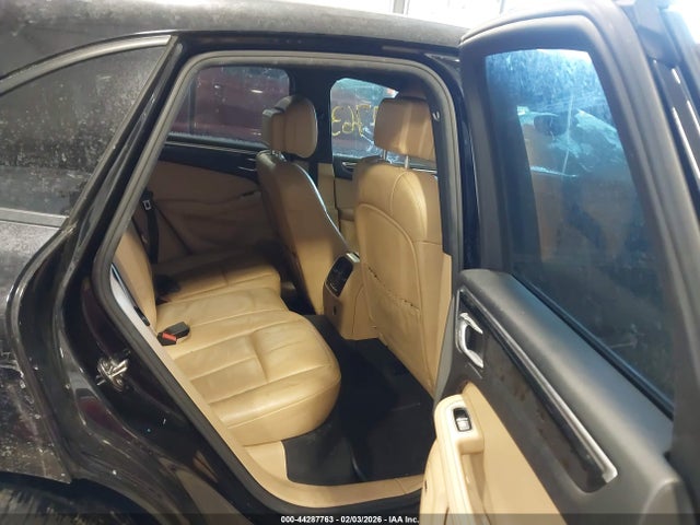 2017 PORSCHE MACAN WP1AA2A57HLB08096 Photo 7