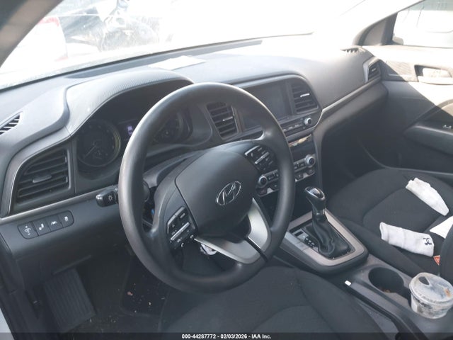 5NPD84LF8LH631300 Hyundai ELANTRA SEL