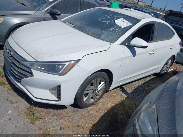Hyundai ELANTRA SEL 2020 5NPD84LF8LH631300 Image 2