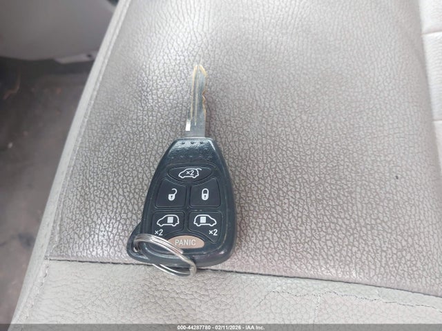 Продаж на аукціоні авто 2006 Chrysler Town & Country Touring, vin: 2A4GP54L66R916248, номер лоту: 44287780