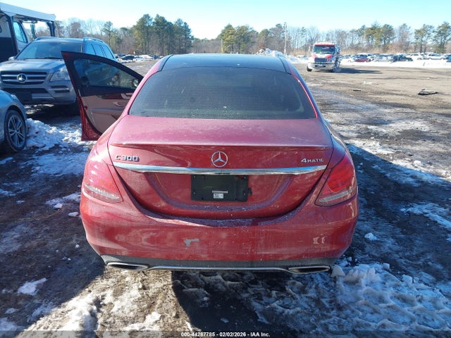 Продажа на аукционе авто 2017 Mercedes-benz C 300 4matic, vin: 55SWF4KBXHU228467, номер лота: 44287785
