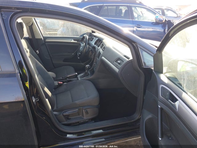 Продаж на аукціоні авто 2016 Volkswagen Golf Tsi S 4-door, vin: 3VW217AU0GM055164, номер лоту: 44287789
