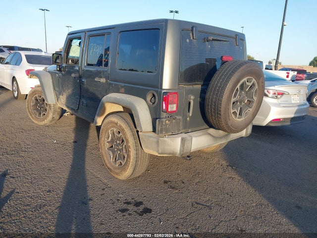 1C4BJWDG5HL529809 Jeep Wrangler Unlimited Sport 4x4