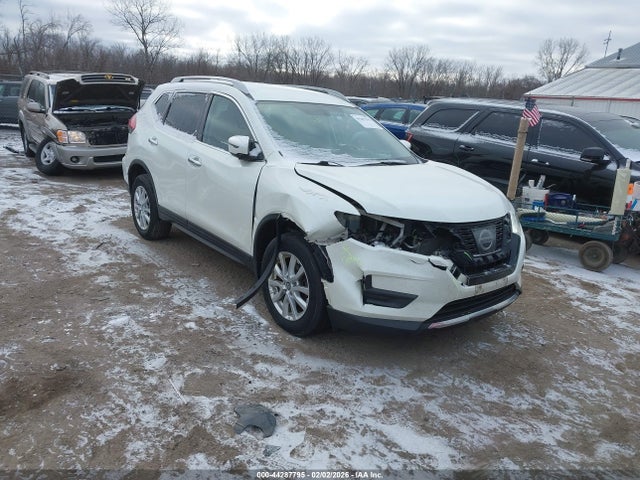 2017 NISSAN ROGUE 5N1AT2MV4HC895379