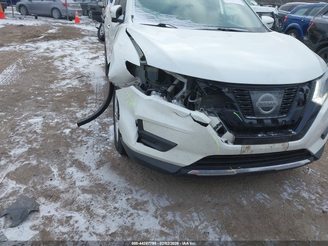 2017 NISSAN ROGUE 5N1AT2MV4HC895379 Photo 5