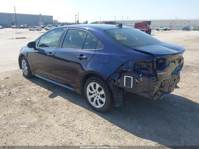 JTDEPMAE8MJ132684 Toyota COROLLA LE