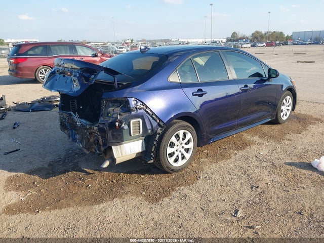 JTDEPMAE8MJ132684 Toyota COROLLA LE