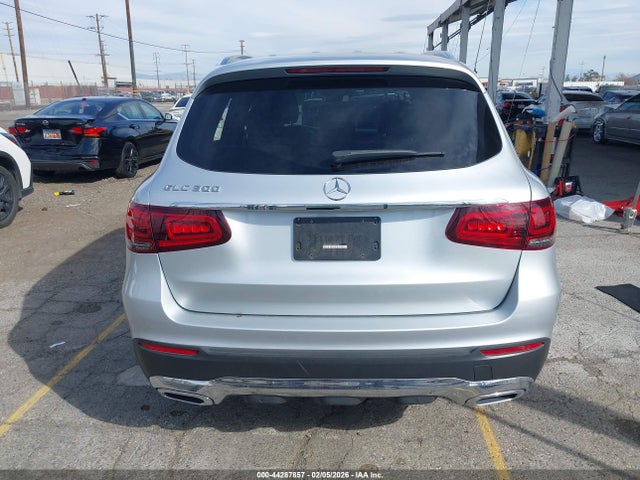 WDC0G8DB9LF687996 Mercedes-Benz GLC 300