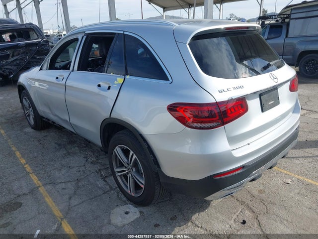 WDC0G8DB9LF687996 Mercedes-Benz GLC 300