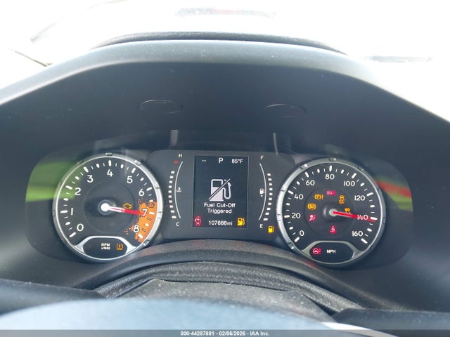 ZACCJABT3FPB33488 Jeep Renegade Latitude