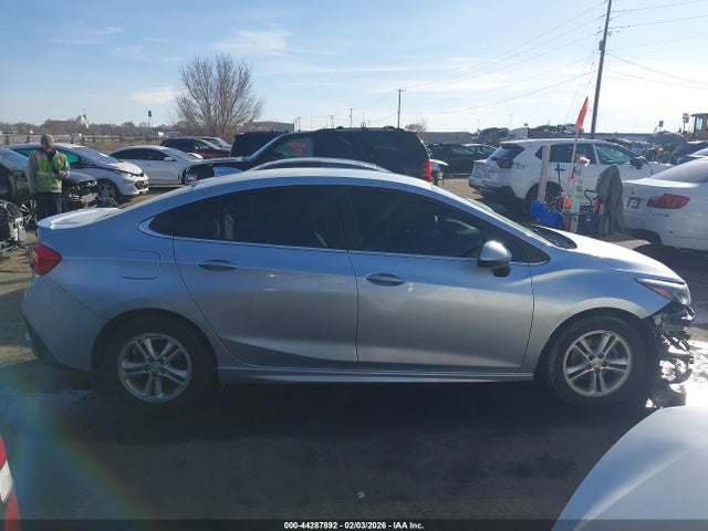 1G1BE5SM3H7167911 Chevrolet Cruze Lt Auto