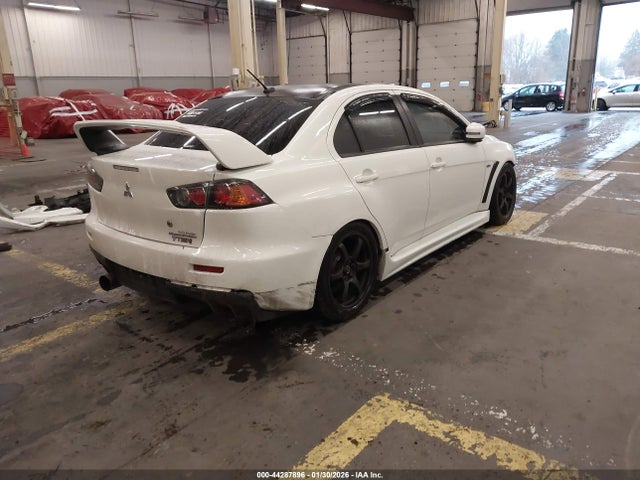 2015 MITSUBISHI LANCER EVOLUTION JA32W8FV5FU006207 Photo 3